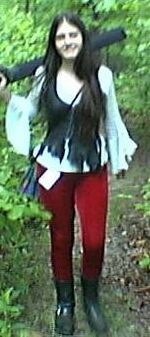 Razi played by Linda